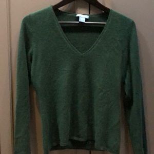 White + Warren fitted v-neck sweater